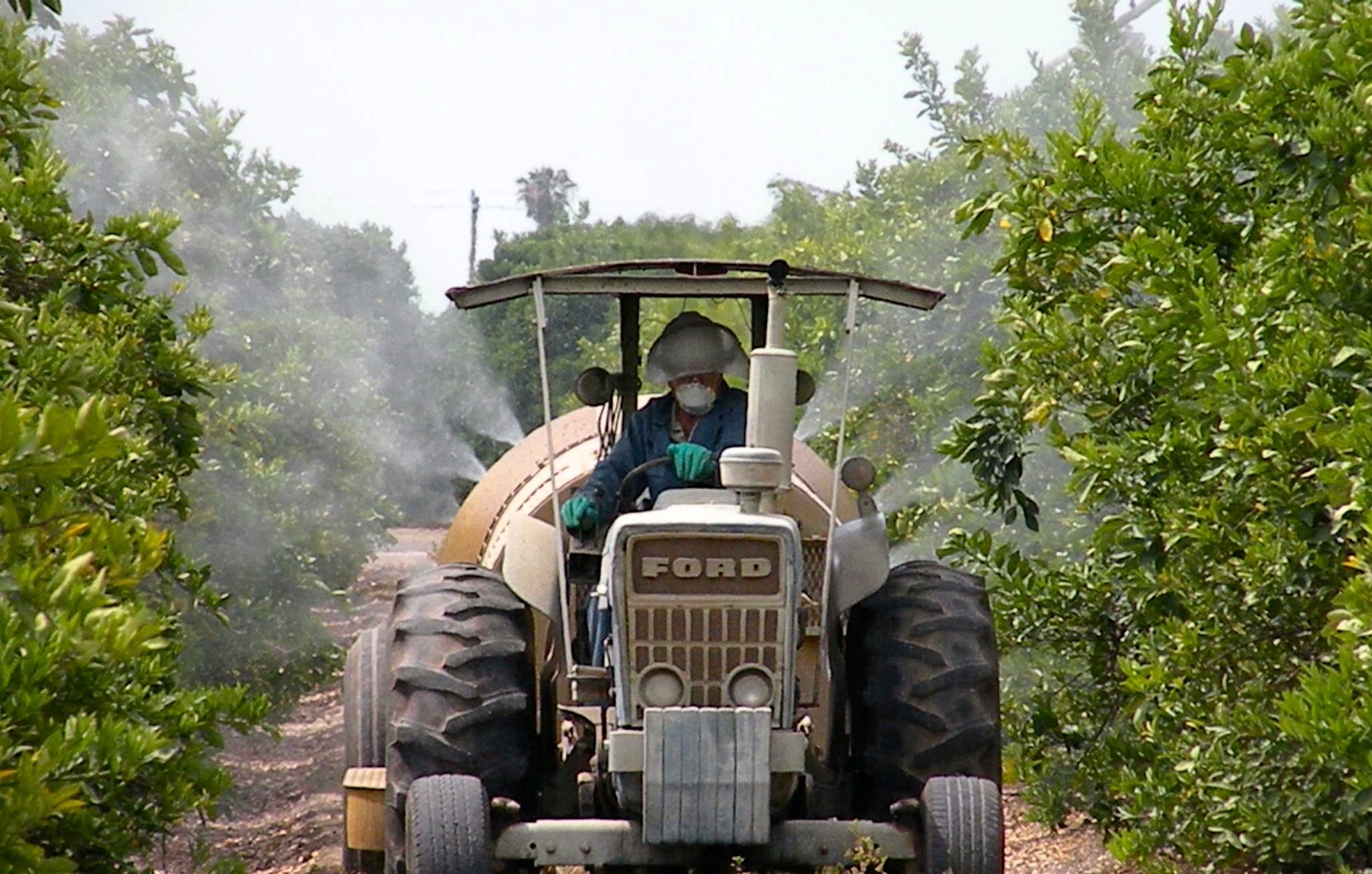 USDA to Survey Fruit Growers about Chemical Use